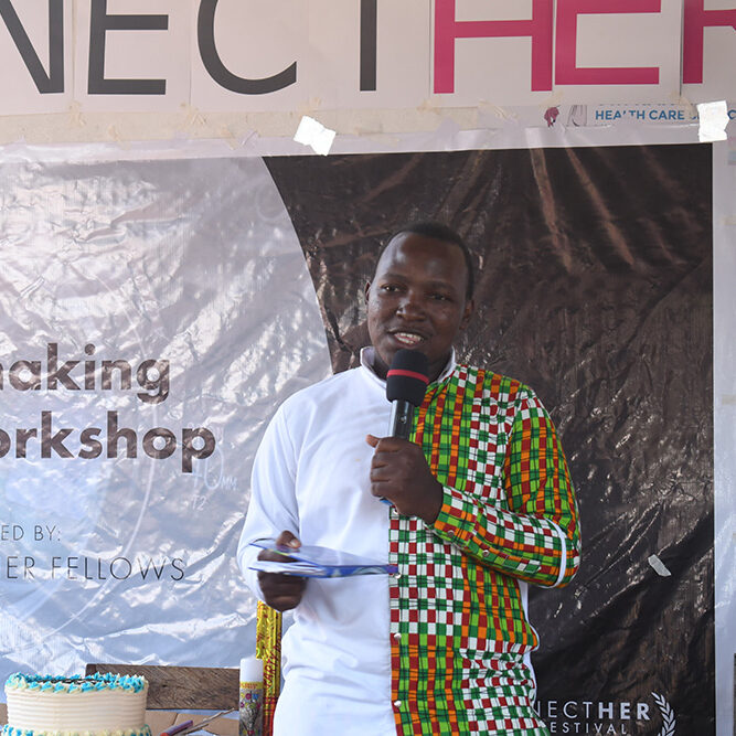 Filmmaker Kelvin Maxwell Ndonga leading a ConnectHER filmmaking workshops